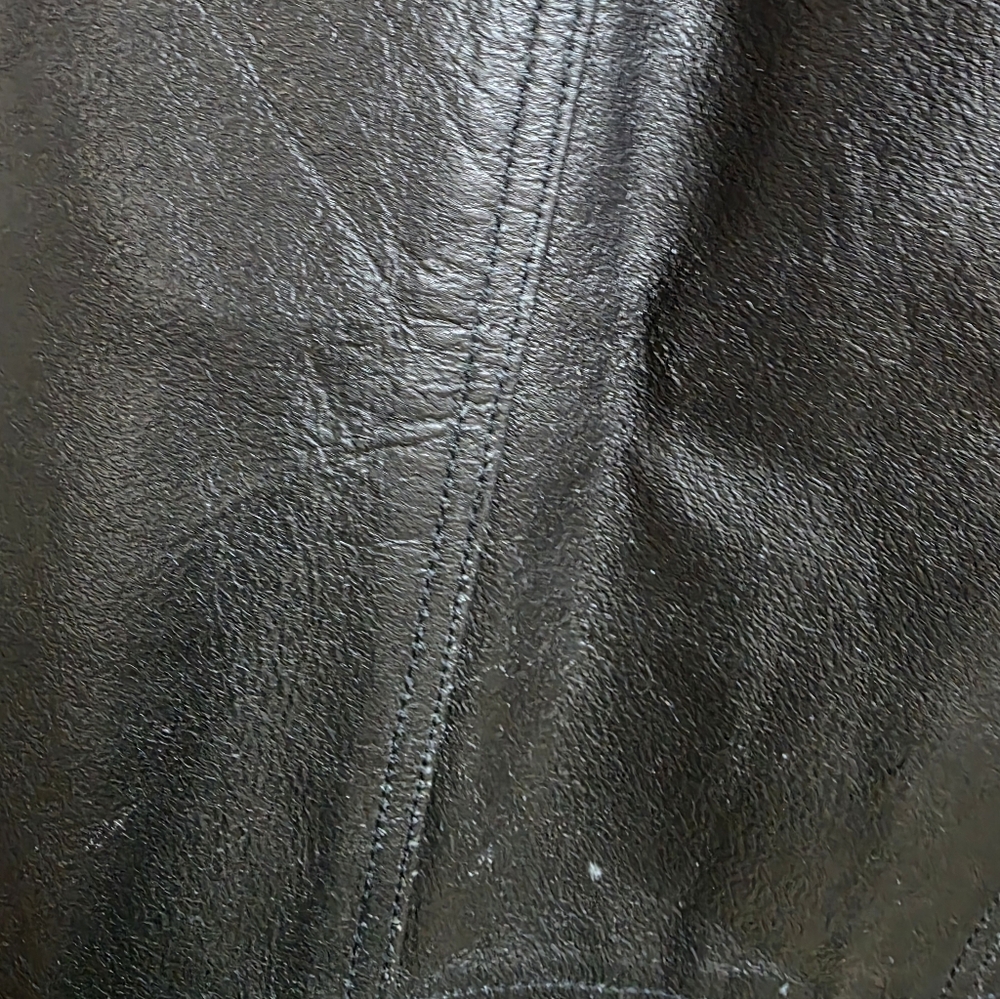 Black Leather Biker Vest Sz 48 - Picture 10 of 11